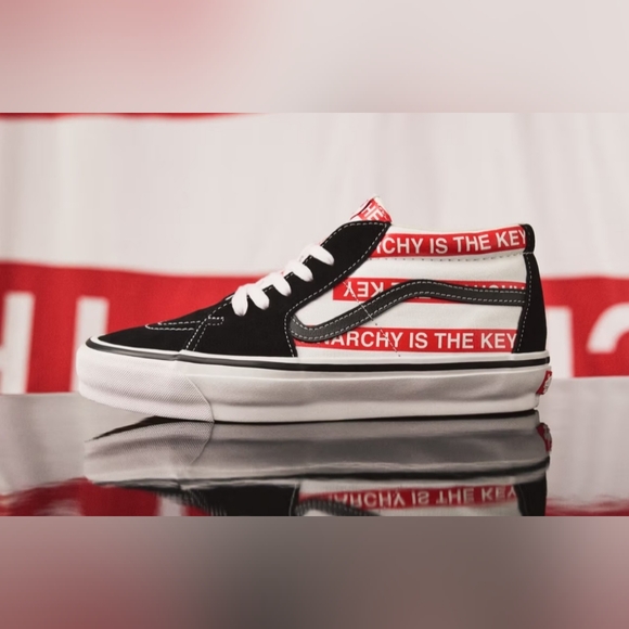 OTW by Vans X  Undercover Jun Takahashi Sk8-Mid Reissue 83 Lx *NWT* - Picture 1 of 12